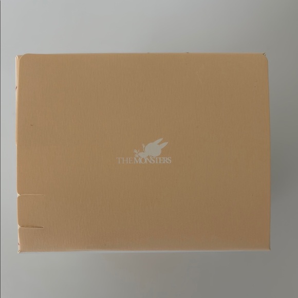 Authentic Pop Mart Labubu 'Have A Seat - Picture 5 of 7